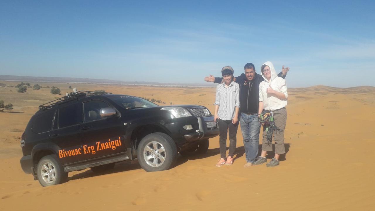 Bivouac Erg Znaigui Hotell Merzouga Exteriör bild