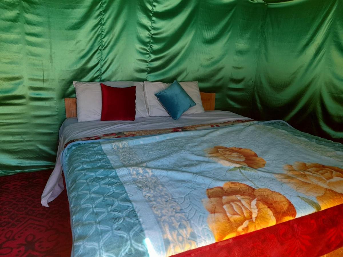Bivouac Erg Znaigui Hotell Merzouga Exteriör bild