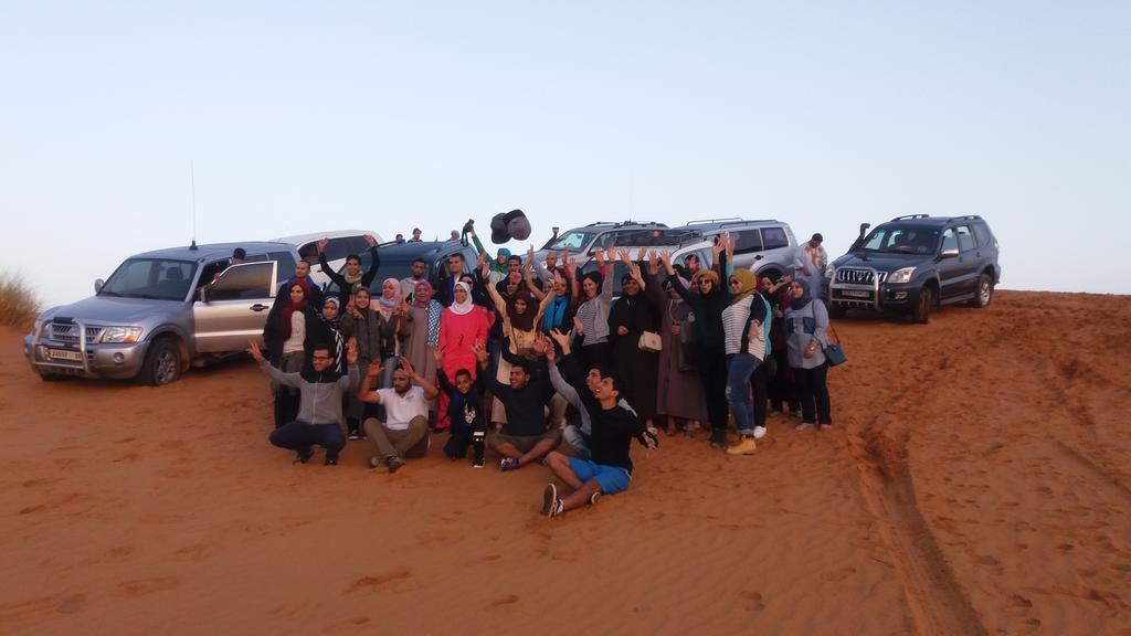 Bivouac Erg Znaigui Hotell Merzouga Exteriör bild