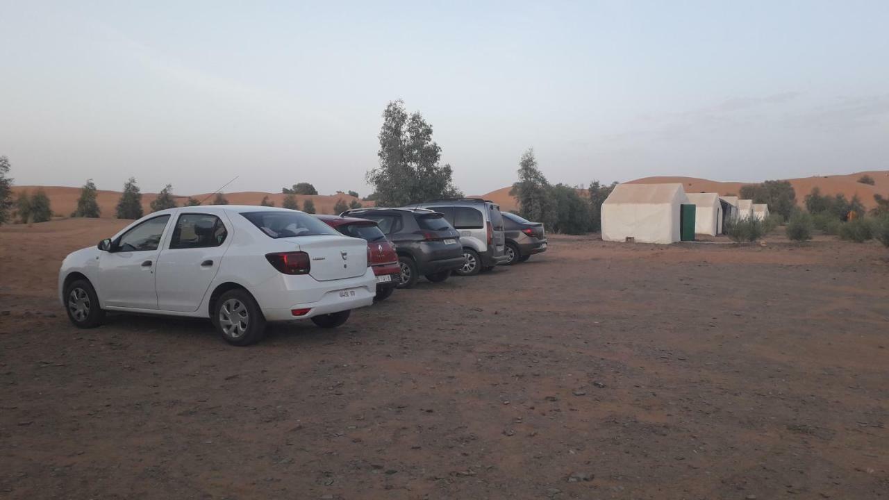 Bivouac Erg Znaigui Hotell Merzouga Exteriör bild