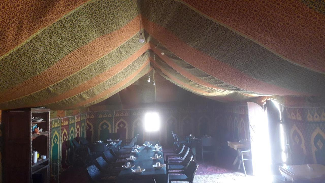 Bivouac Erg Znaigui Hotell Merzouga Exteriör bild